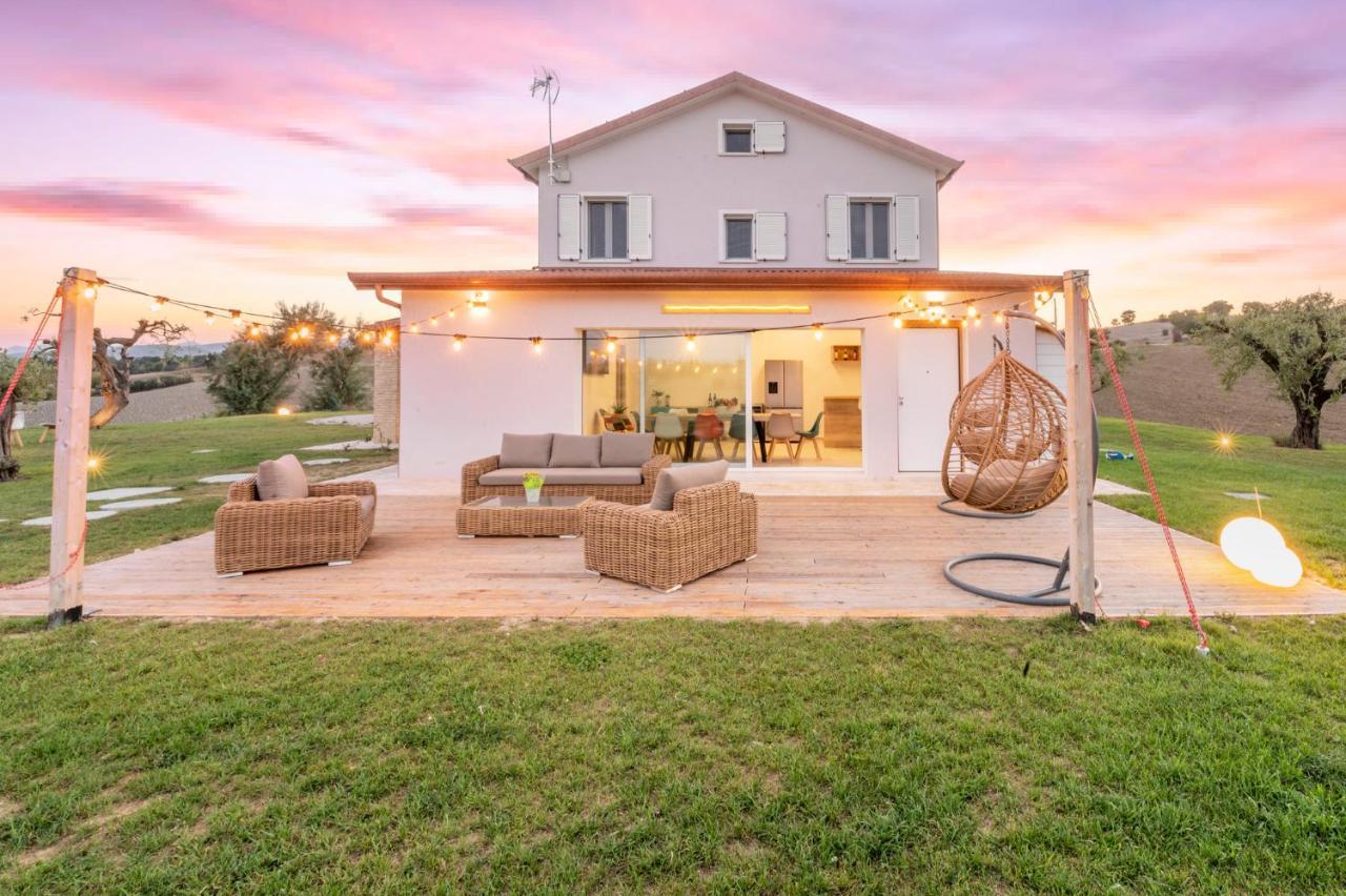 Casal Del Sole - La Ginestra Appartement Montefelcino Buitenkant foto