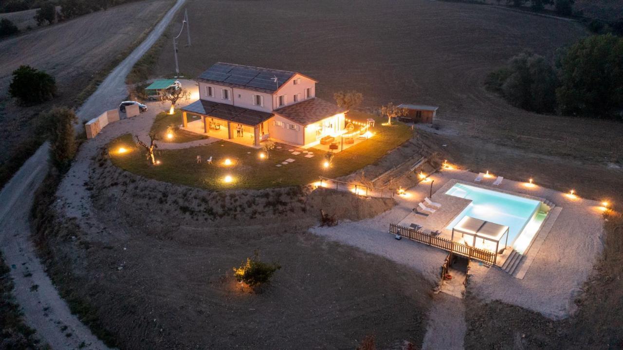 Casal Del Sole - La Ginestra Appartement Montefelcino Buitenkant foto