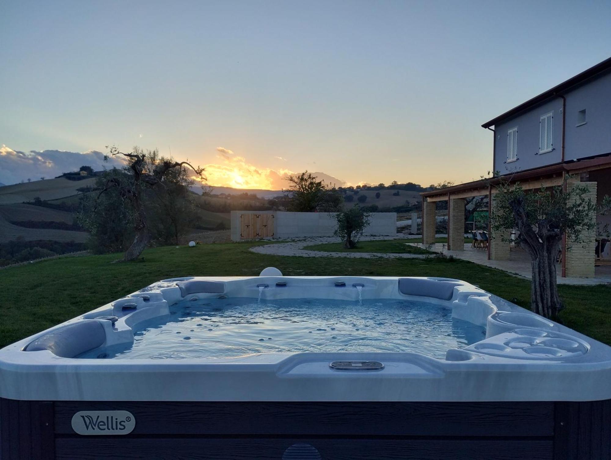 Casal Del Sole - La Ginestra Appartement Montefelcino Buitenkant foto